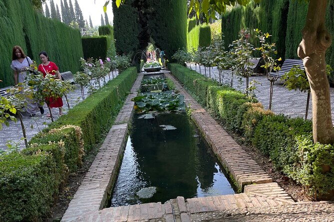 private-tour-to-the-alhambra-and-generalife-from-motril-port-2