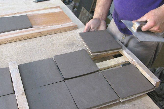 private-tour-with-tiles-workshop-and-national-tile-museum-visit-2