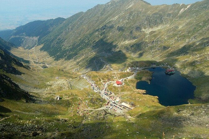 private-transfagarasanbalea-lake
