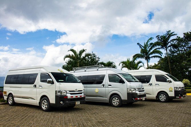 private-transfer-from-la-fortuna-to-manuel-antonio-from-11-to-15-passengers