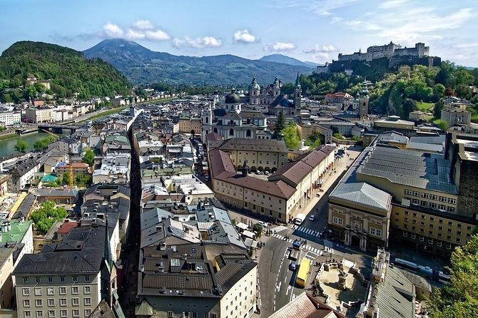 private-transfer-from-munich-to-salzburg-with-2-hours-for-sightseeing-2