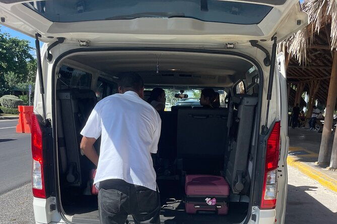 private-transfer-from-punta-cana-airport-to-hotels-3