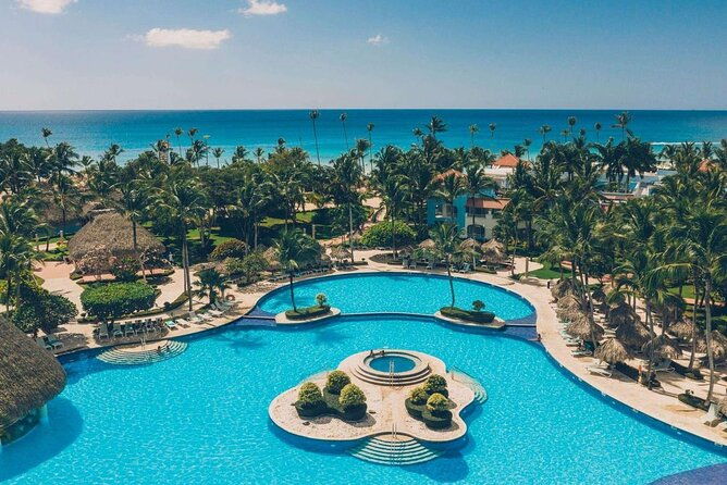 private-transfer-punta-cana-airport-to-from-iberostar-hacienda-dominicus