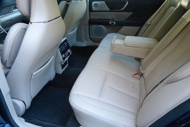 private-transfer-san-antonio-airport-to-san-antonio-by-sedan-suv-or-minibus