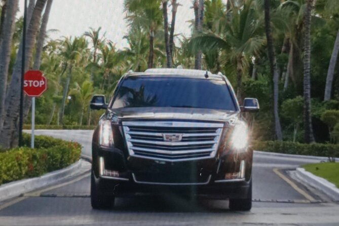 private-transfer-suburban-cadillac-round-trip-puntacana-uveroalto