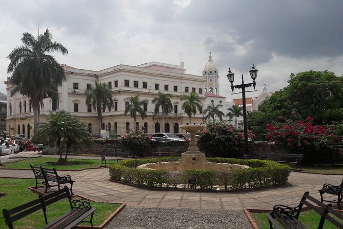private-transfer-tocumen-airport-old-towncasco-viejo