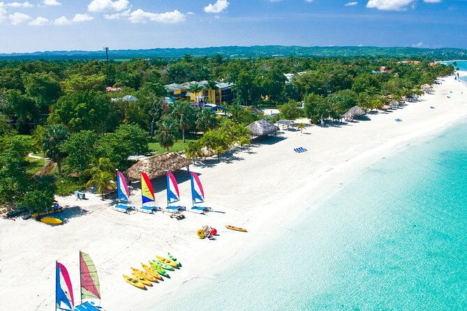 private-transfers-to-negril-jamaica-hotels