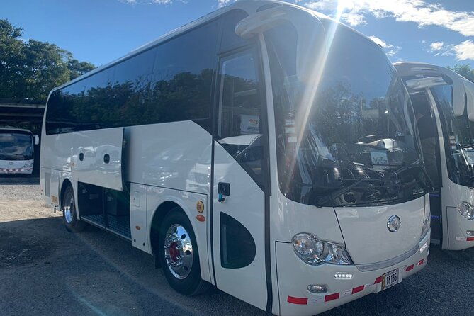 private-transportation-from-san-jose-airport-to-manuel-antonio
