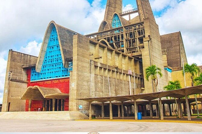 private-transportation-round-trip-punta-cana-airport-to-hotels