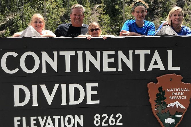 private-upper-loop-tour-of-yellowstone-national-park