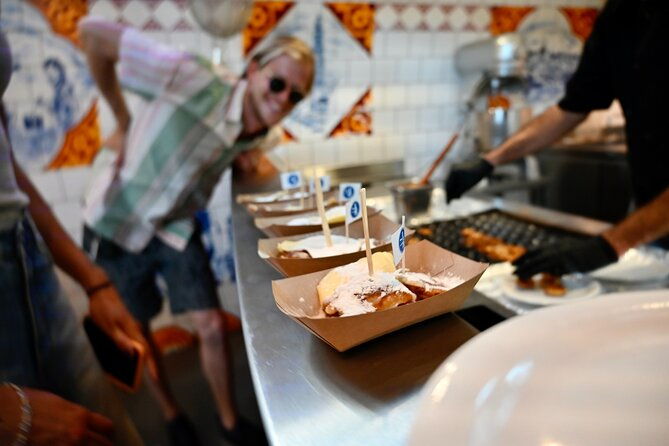 private-utrecht-food-walking-tour-with-8-tastings