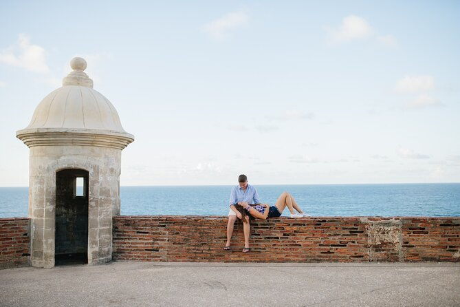 private-vacation-photo-session-with-local-photographer-in-san-juan