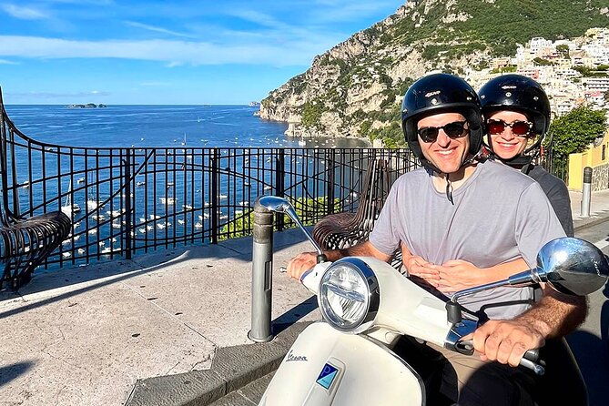 private-vespa-scooter-adventure-on-the-amalfi-coast