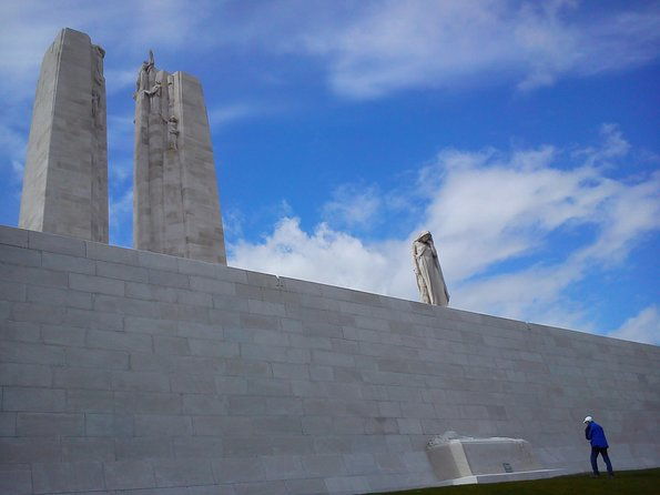 private-vimy-and-belgium-canadian-battlefield-tour-from-bruges-2