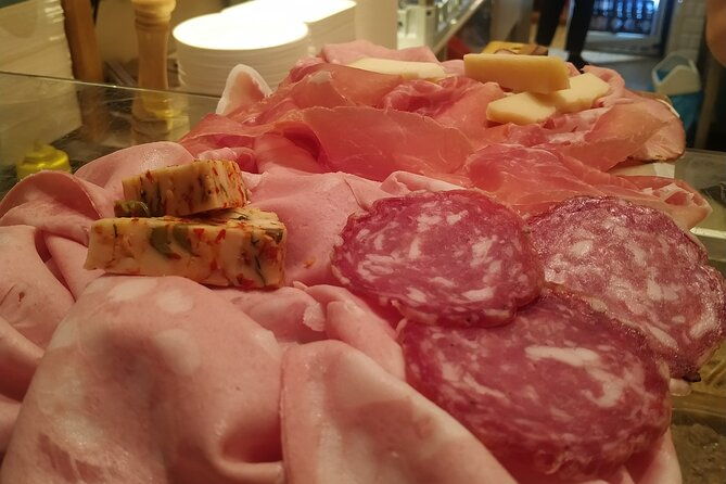 private-walking-food-tour-of-bologna-with-expert-guide-paolo