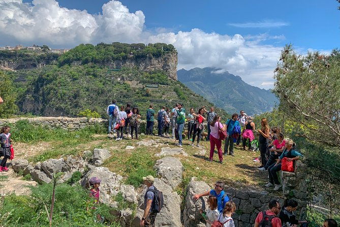 private-walking-tour-of-amalfi-atrani-hamlets-discovering-amazing-landscape