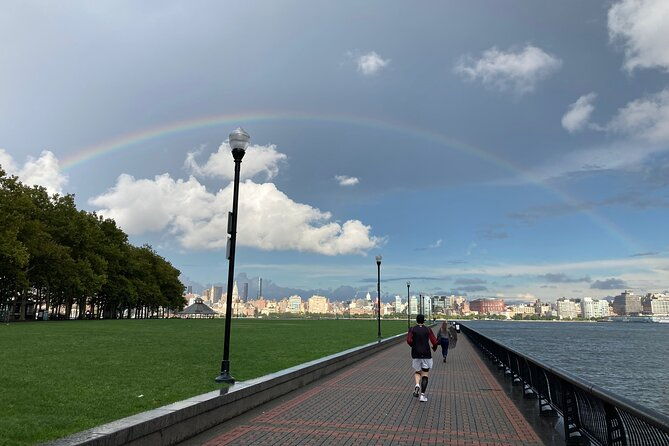 private-walking-tour-of-hoboken-only-half-a-mile-from-manhattan-2
