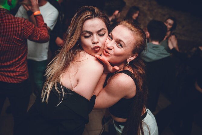 pub-crawl-unlimited-drinks-then-5-best-clubs-in-krakow-with-vip-2