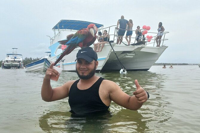 punta-cana-party-boat-with-open-bar-snorkeling-natural-pool