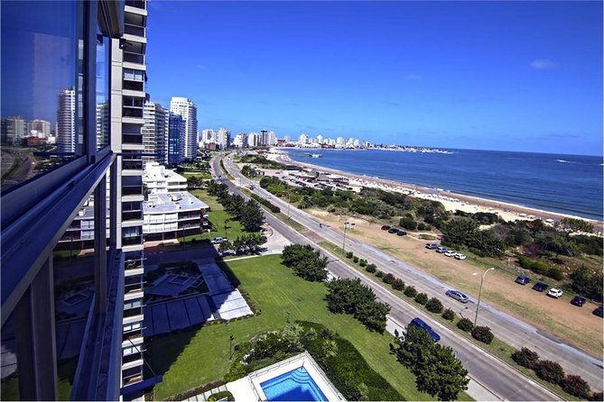 punta-del-este-shore-excursion-private-sightseeing-tour-of-punta-del-este