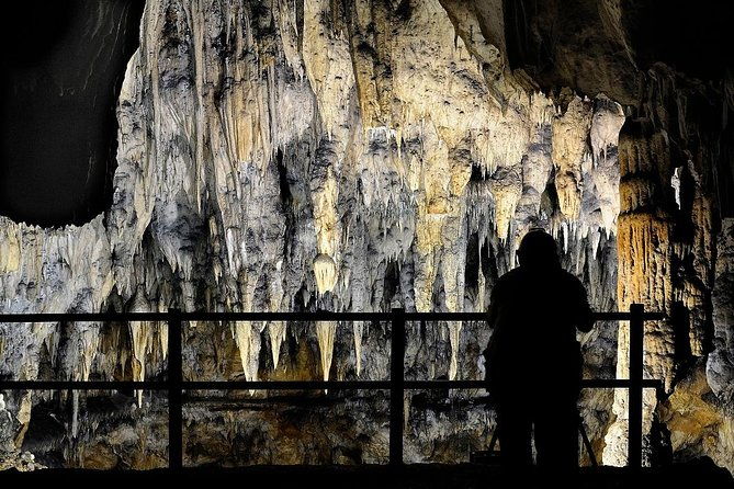 rakovica-private-countryside-bike-tour-with-barac-caves