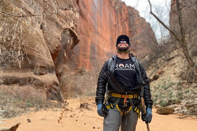 rappelling-through-rock-canyon-near-zion-national-park