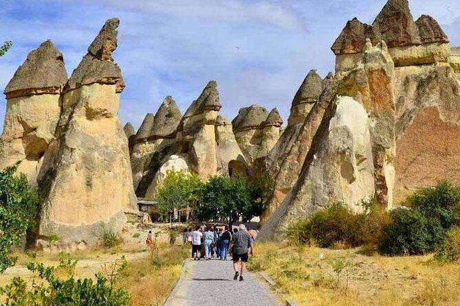 red-tour-in-cappadocia-lunch-museum-tickets