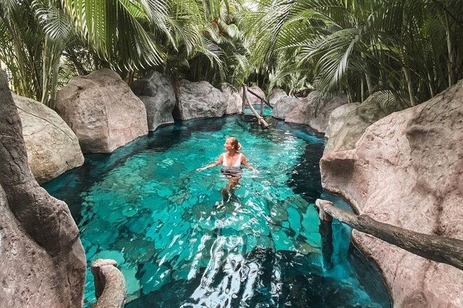 relaxing-hotsprings-and-la-fortuna-visit-scenic-views-of-arenal
