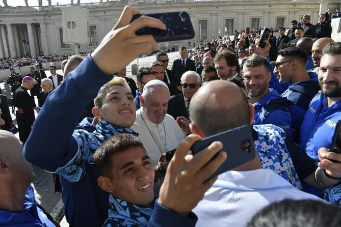 reserved-papal-audience-ticket-with-assistance-on-site