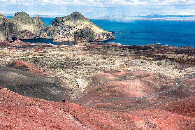reykjavik-westman-islands-bus-transfer-to-landeyjahofn