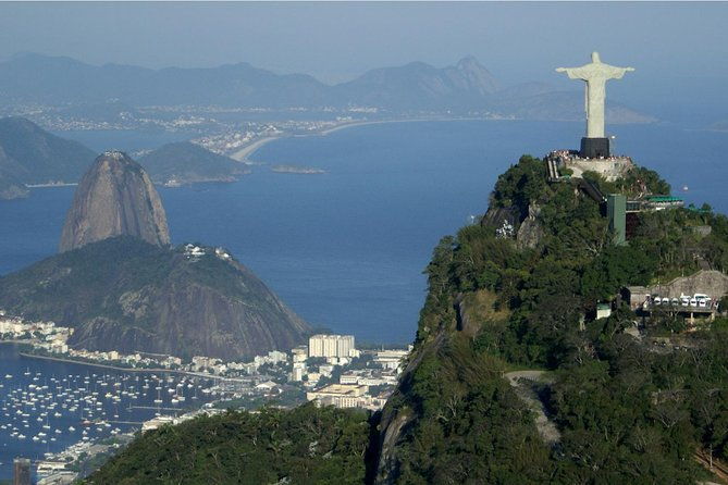 rio-de-janeiro-super-saver-corcovado-and-sugar-loaf-mountain-plus-ginga-tropical-show