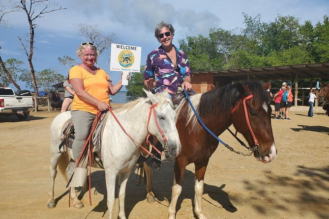 roatan-excursion-horseback-riding-zip-line-sloths-hangout-snorkel-adven