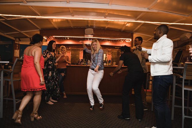 rock-the-yacht-cocktail-cruise-sacramento-21