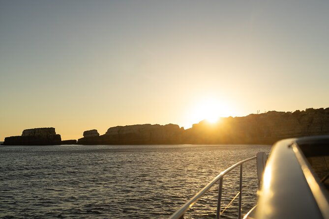 romantic-sunset-cruise