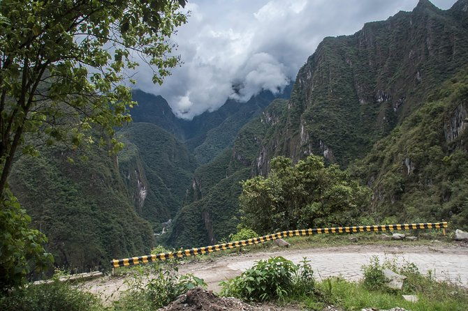 round-trip-official-bus-ticket-to-machu-picchu