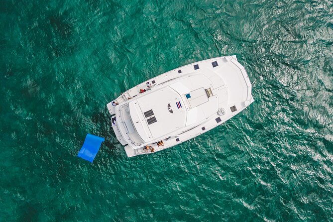 royal-charters-the-premier-yacht-charter-in-costa-rica