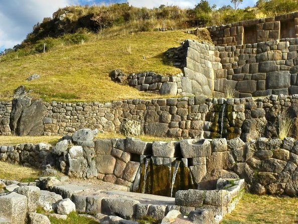 sacsayhuaman-incas-temple-tambomachay-puca-pucara-qenqo-half-day-tour