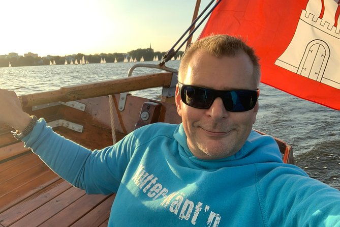 sailing-trip-on-the-hamburg-outer-alster