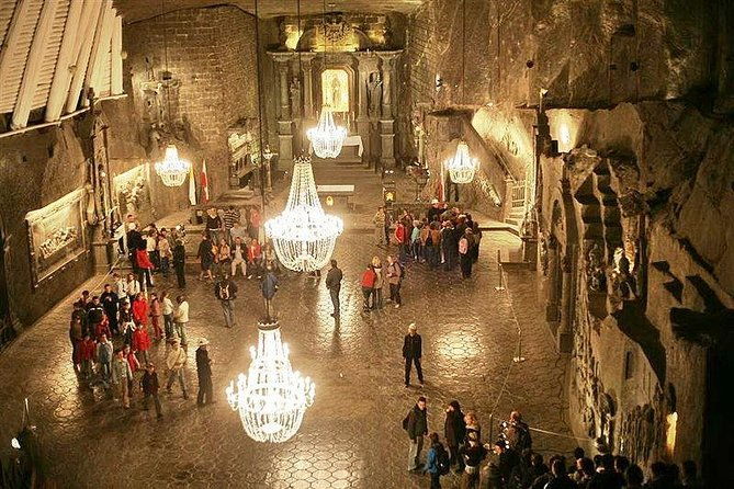 salt-mine-in-wieliczka-guided-tour-private-chauffeur-from-krakow