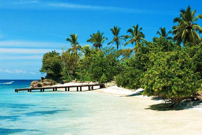 samana-cayo-levantado-horseback-riding-from-punta-cana-with-lunch