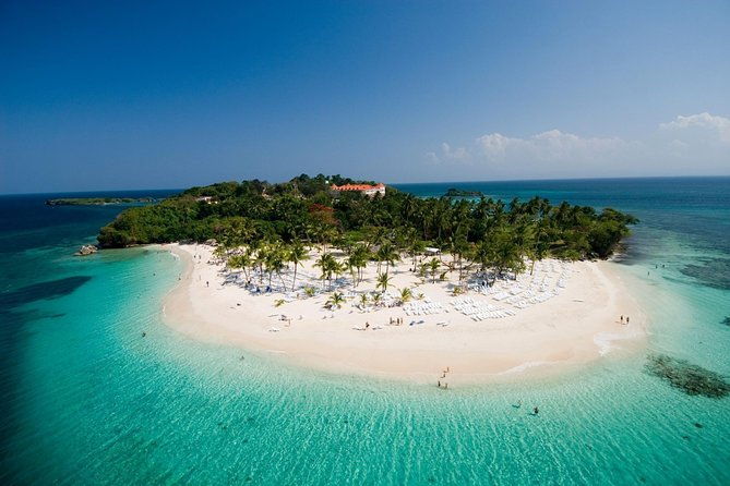 samana-raised-cay-bacardi-island-el-limon-waterfalls-from-punta-cana