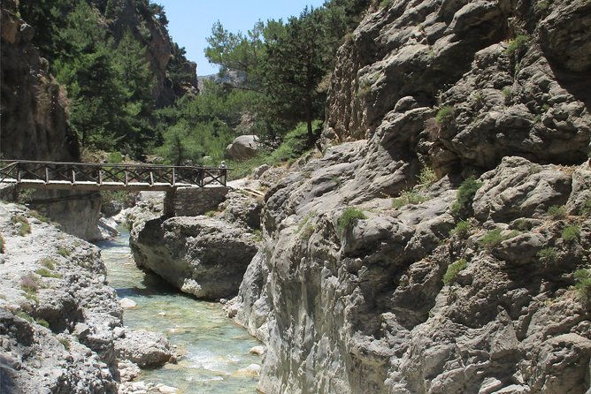 samaria-gorge-trek-full-day-excursion-from-chania