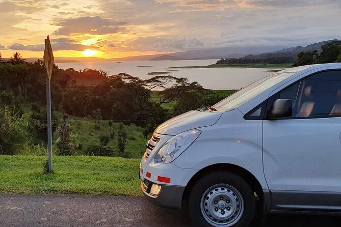 san-jose-airport-to-la-fortuna-private-vip-transfer