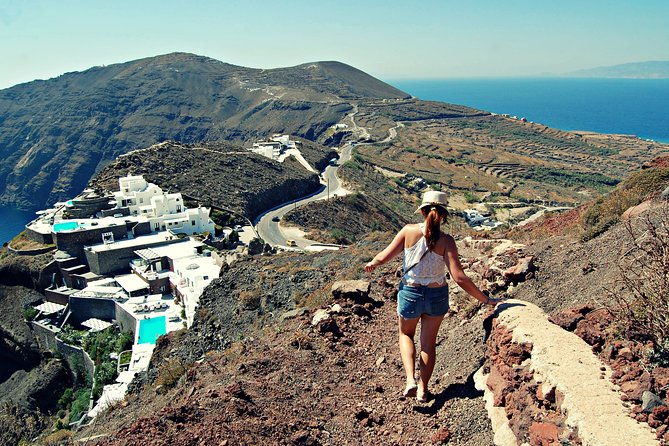 santorini-caldera-walk-hiking-experience-fira-oia
