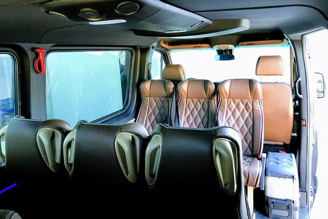 santorini-hotel-airport-port-transfers