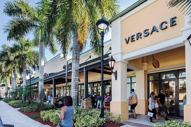 sawgrass-mills-mall-round-trip-transport-from-miami-2