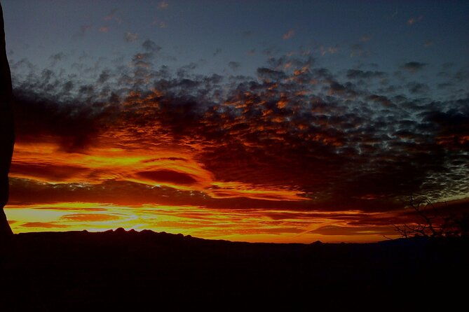 sedona-dark-sky-sunset-night-hike-adventure-with-a-private-guide