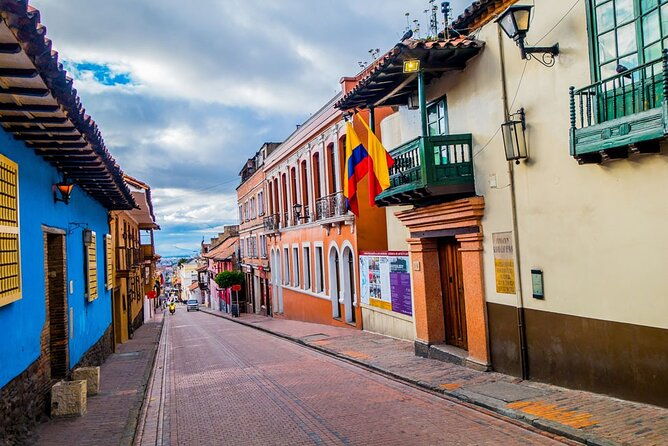 self-guided-audio-tour-paranormal-candelaria