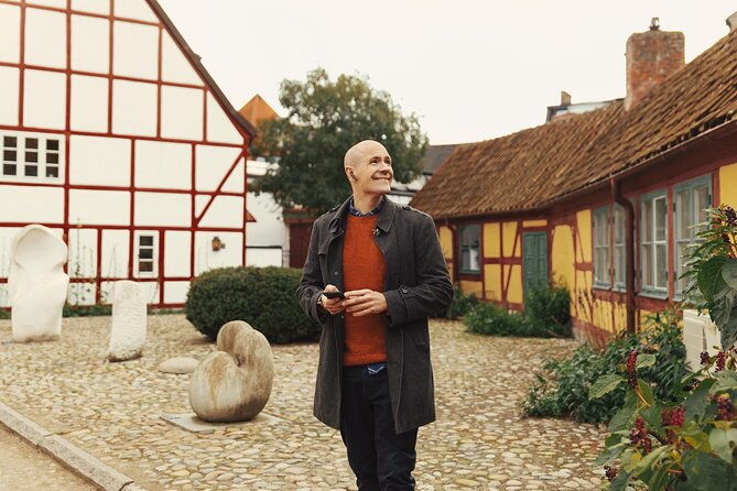 self-guided-audio-walking-tour-through-kurt-wallanders-ystad