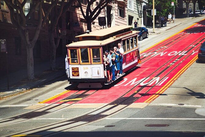 self-guided-cable-car-city-tour-in-san-francisco